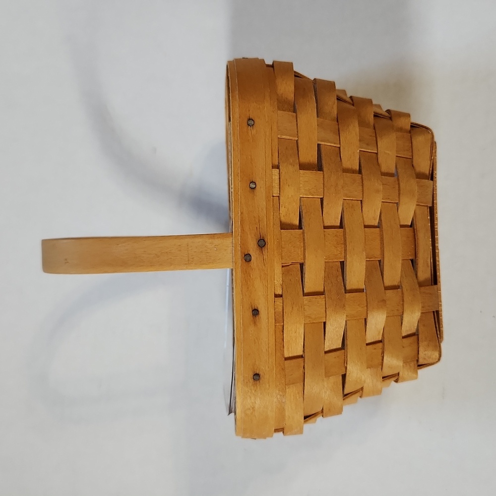 Vintage 2001 Longaberger Basket with Plastic Insert